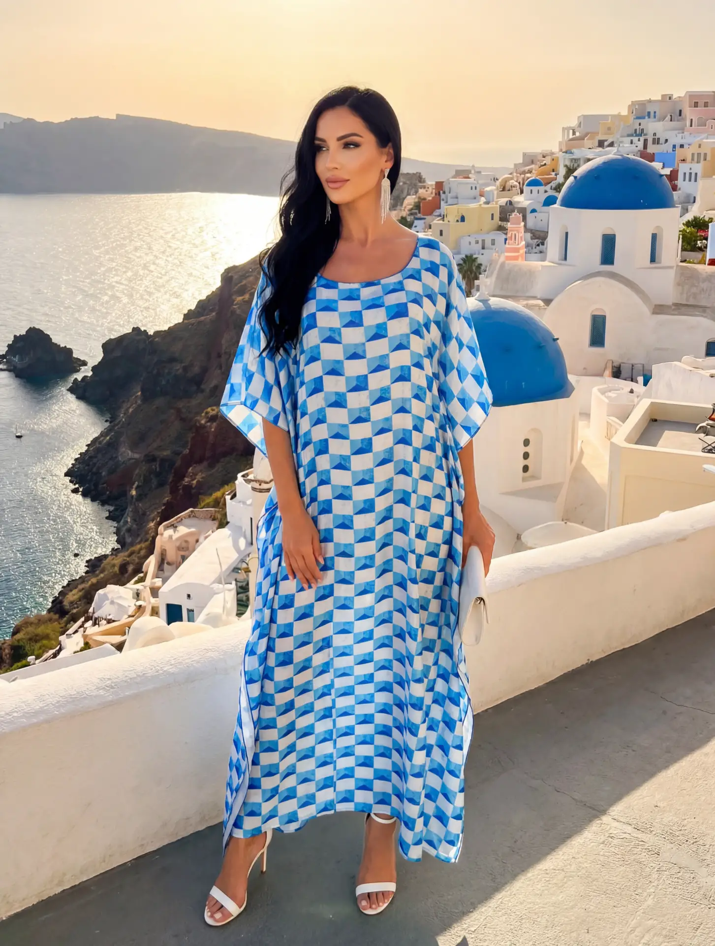 Πόντσο μουσελίνα μωβ . Πόντσο μουσελίνα μωβ .